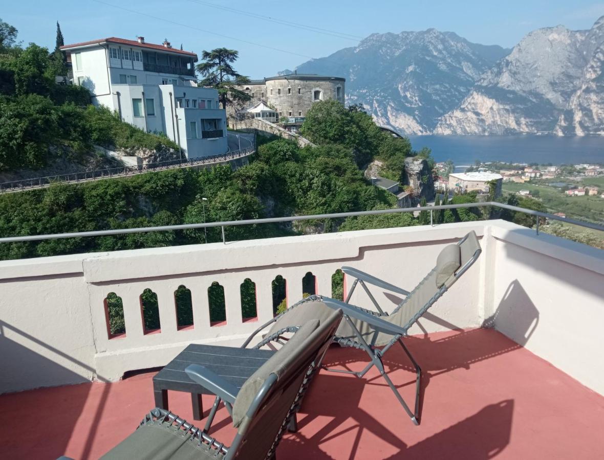 Garden Belvedere B&B Torbole Sul Garda Exterior photo